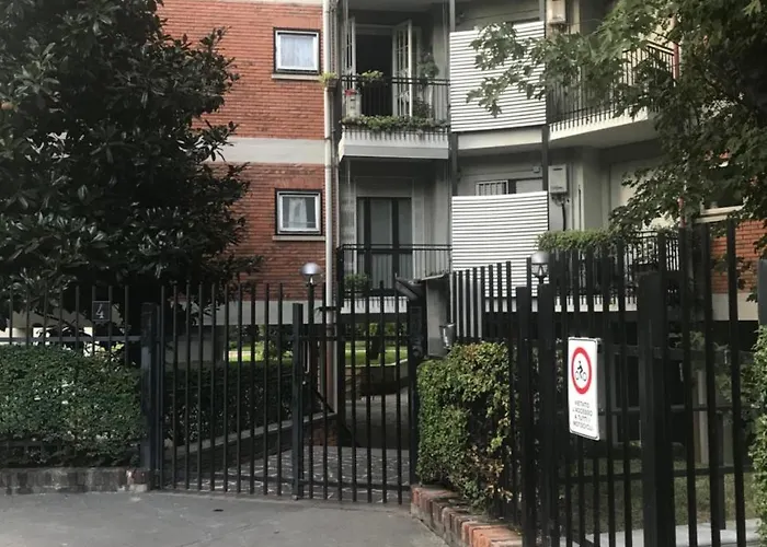 Apartment Kibilu - Fiera Milano, Vicinanze Rho, Linea Rossa Qt8 *