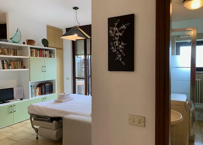 Apartment Kibilu - Fiera Milano, Vicinanze Rho, Linea Rossa Qt8 *