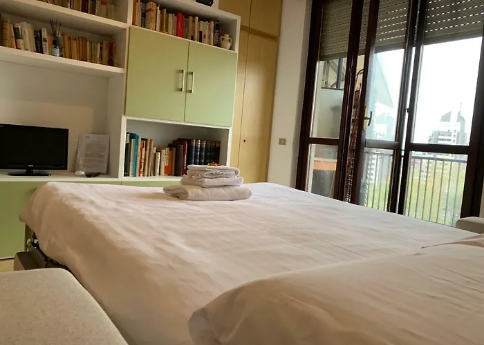 Apartment Kibilu - Fiera Milano, Vicinanze Rho, Linea Rossa Qt8 Milan